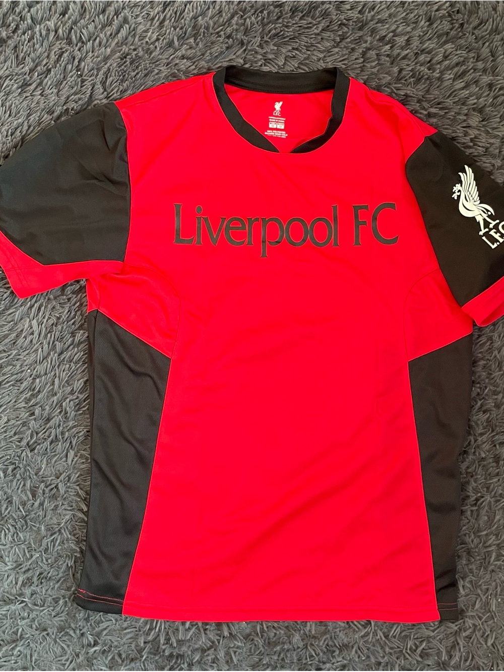 Men Size Medium Liverpool FC Official Licensed Soccer Jersey Shirt Red Black